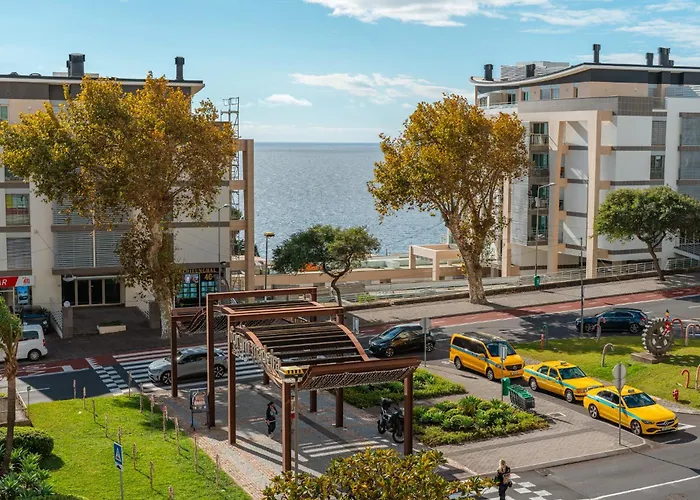 Madeira Holidays By Amazing Madeira Appartement Funchal (Madeira)